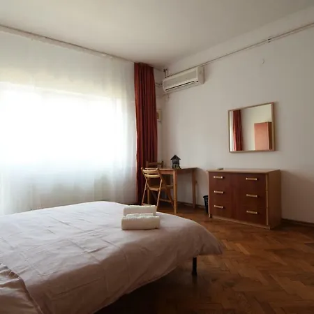 Resedinta Lui Calin - Downtown Park Cismigiu Apartament