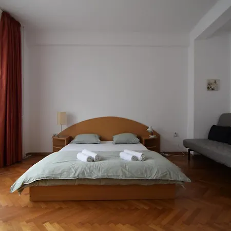 Resedinta Lui Calin - Downtown Park Cismigiu Apartament Bucureşti